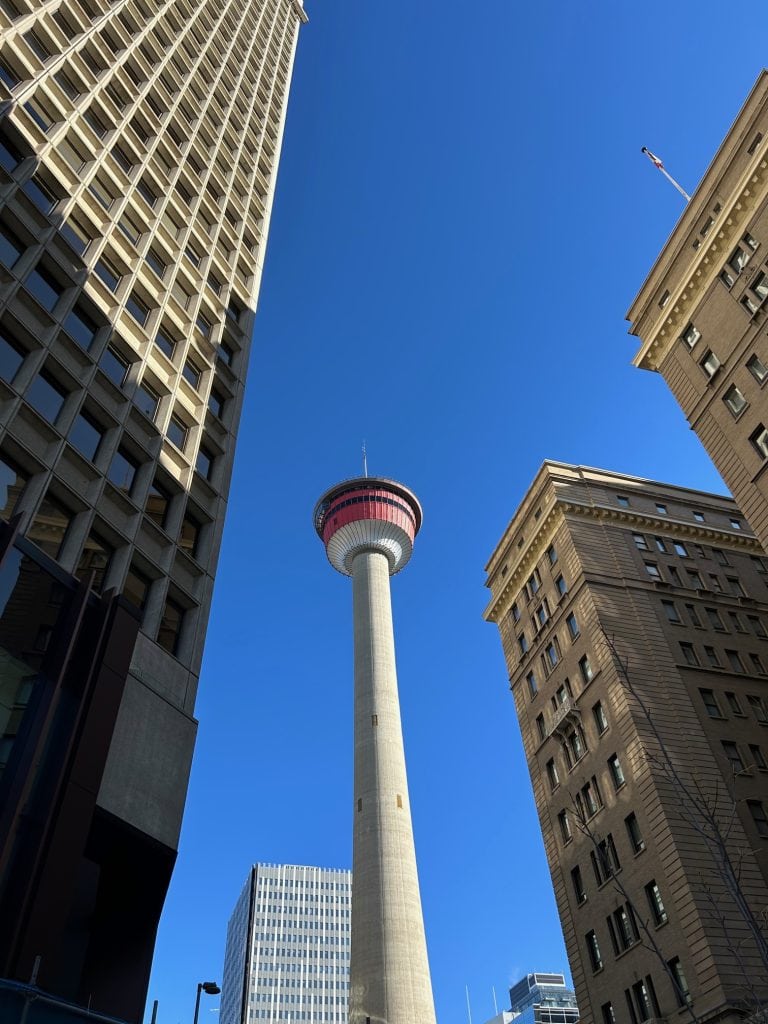 An image of the Calgary Tower on a sunny day.