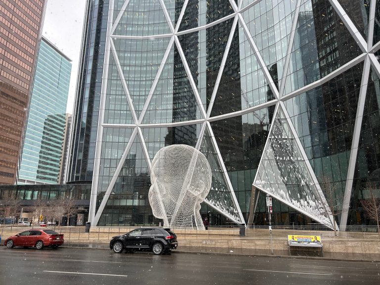 MOVING TO CALGARY IN 2025? 14 Things We Love About Calgary (And What We Don’t)