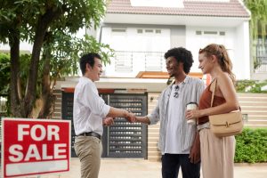 How Much Should I Offer on a Home in Calgary?