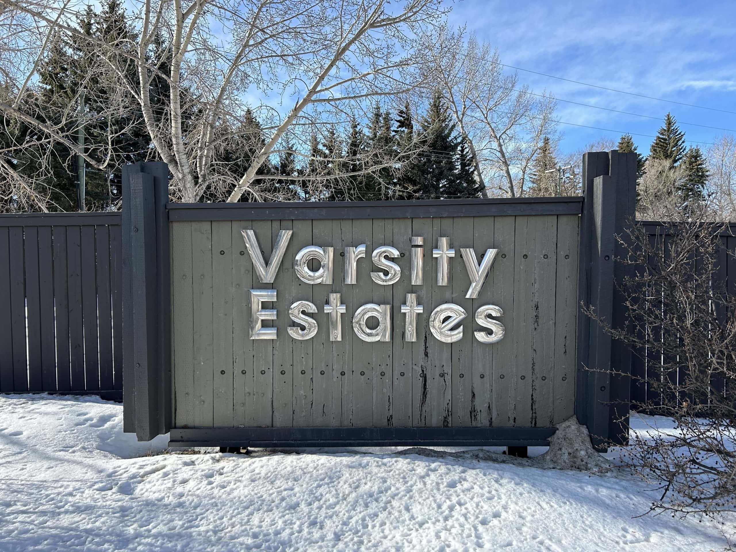 Varsity Estates community in northwest Calgary, an established neighbourhood near the University of Calgary, shopping and Silver Springs Golf and Country Club.