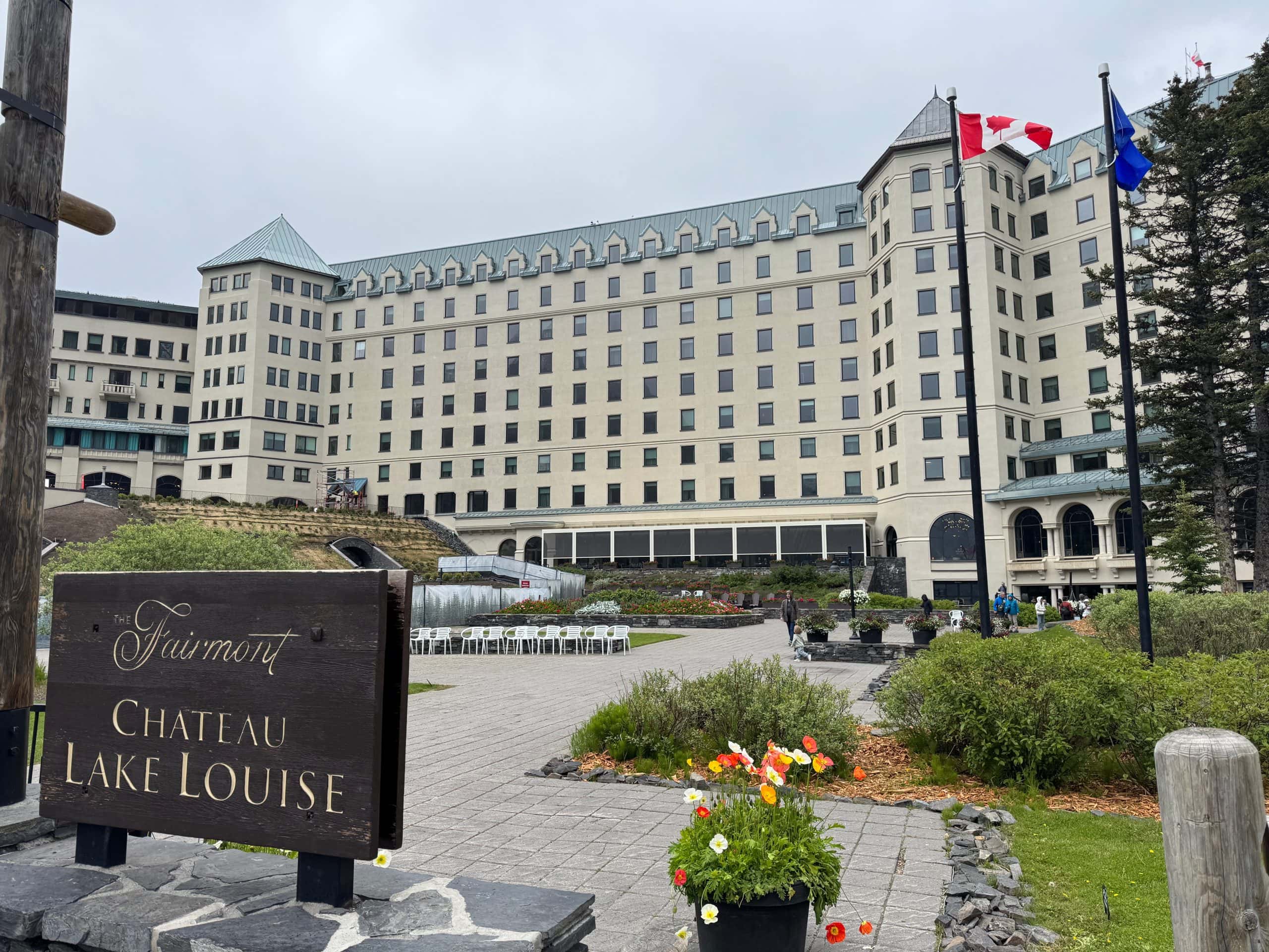 Fairmont Chateau Lake Louise in Banff National Park, Alberta, overlooking Lake Louise and surrounded by the Canadian Rockies.